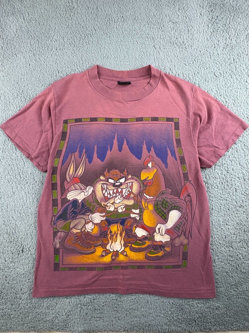 Changes T-Shirt Men's Chest SZ 42 Pink 90s Looney Tunes Campfire